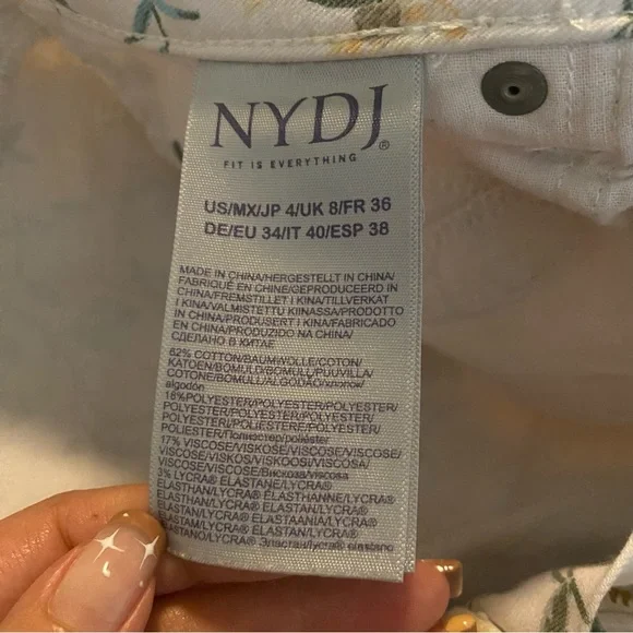 Flower pants - Picture 4 of 6